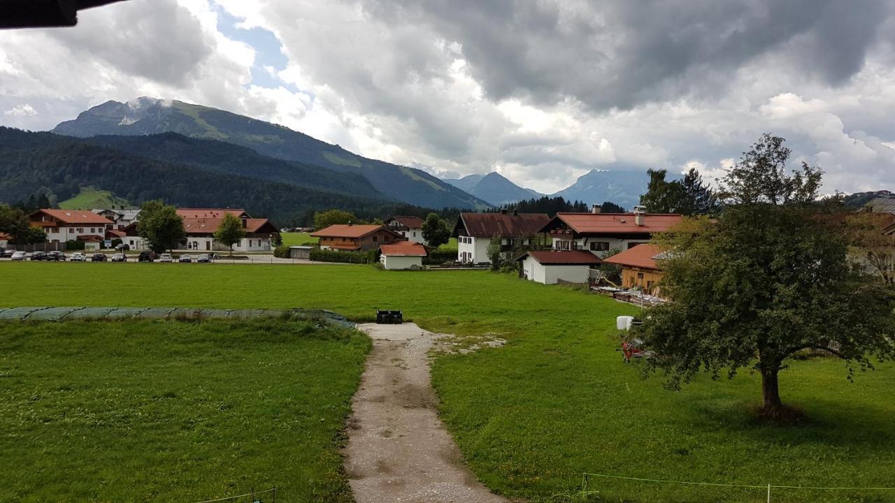 Haus Vierjahreszeiten Reit im Winkl Luaran gambar