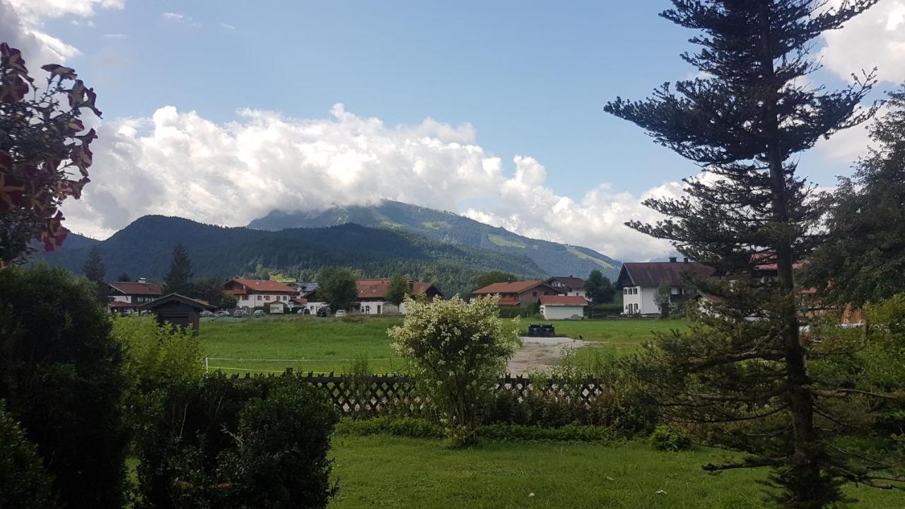 Haus Vierjahreszeiten Reit im Winkl Luaran gambar