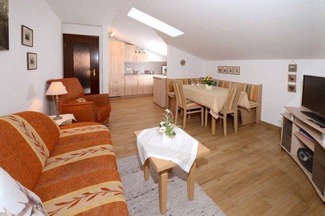 Haus Vierjahreszeiten Reit im Winkl Luaran gambar