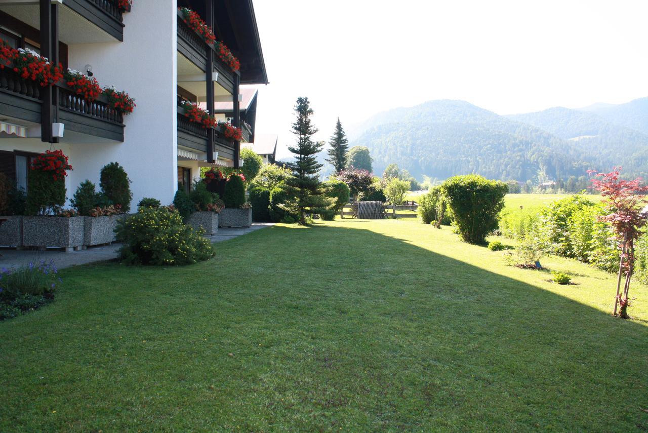 Haus Vierjahreszeiten Reit im Winkl Luaran gambar